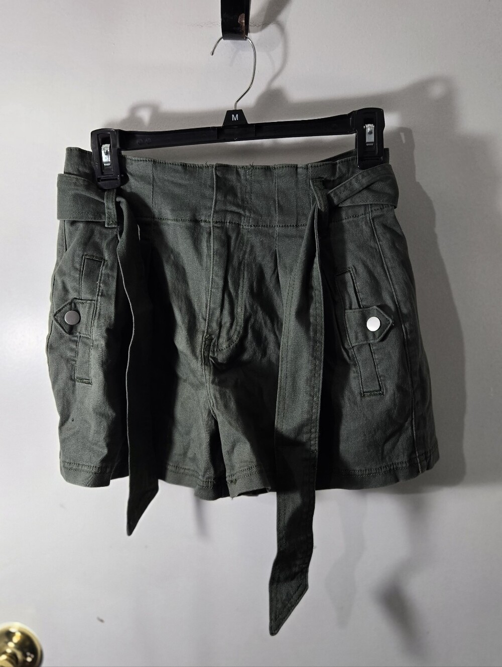 YMI Women Olive Green Cargo Shorts Belted Pleated Edgy Casual Chic Streetwear